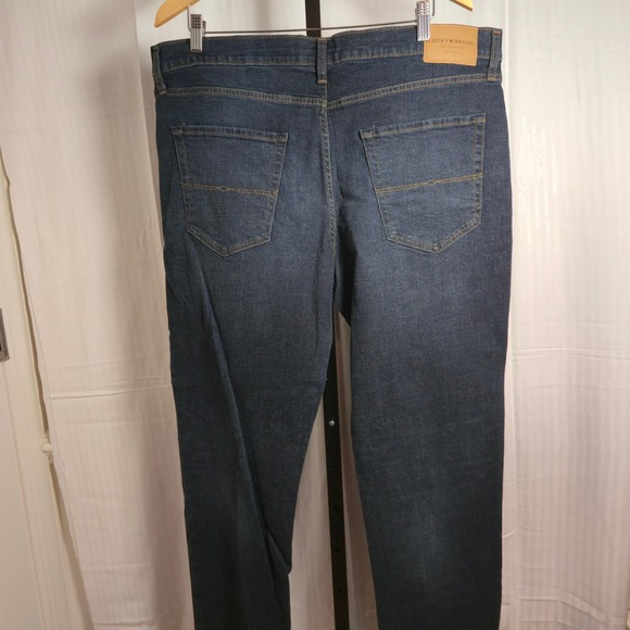 Lucky Brand Men's 223 Straight Leg Jeans 38x30 Dark Wash Denim Comfort Fit Zip - Picture 14 of 14